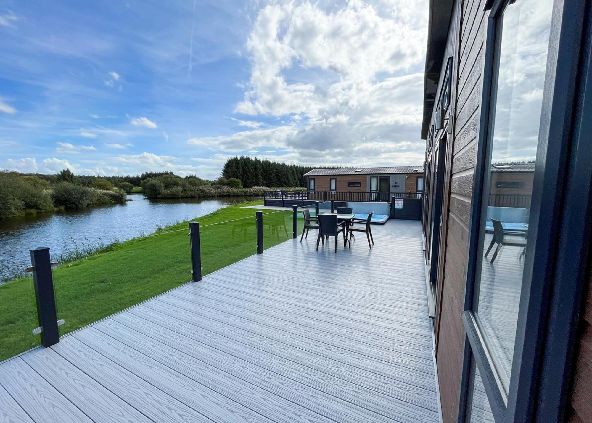 Westlands Country Park Hotel Annan Kültér fotó
